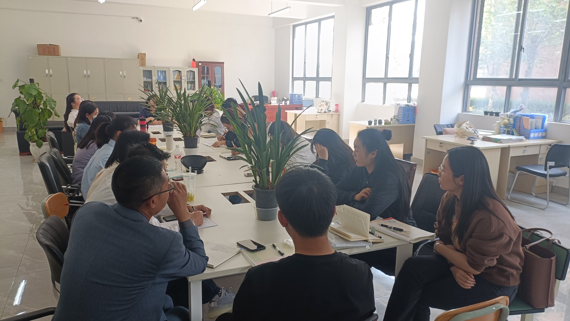 世俱杯sjb官网公共基础教学部介绍