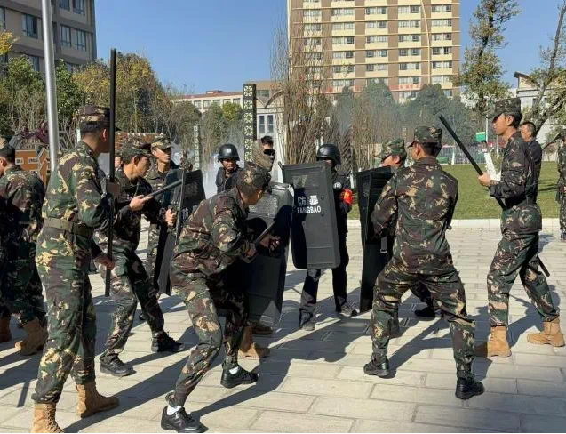 提升实战能力  筑牢安全防线——世俱杯sjb官网开展反恐防暴演练