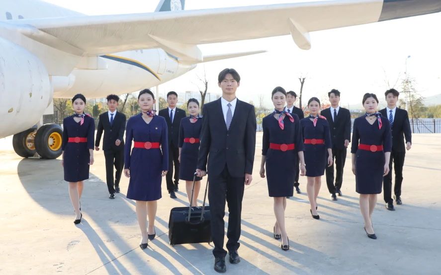 【云商】商务文旅学院 | 融通商旅智慧   绽放七彩青春