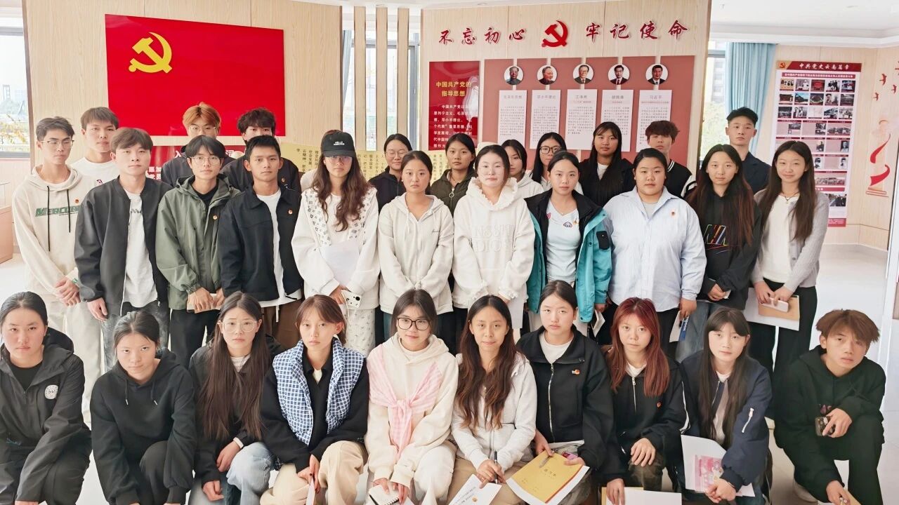 夯实团务基础，赋能青春领航 | 世俱杯sjb官网举办2025级新生团支部书记履职能力提升培训